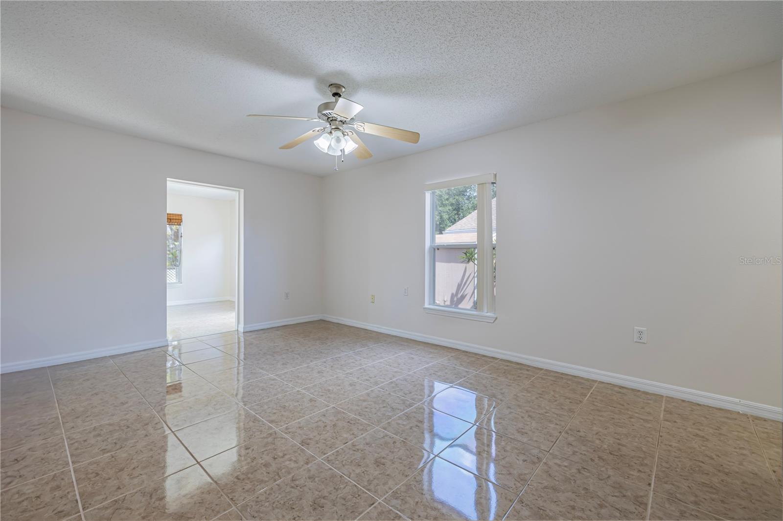 Image 12 of 46 For 50989 Highway 27  371