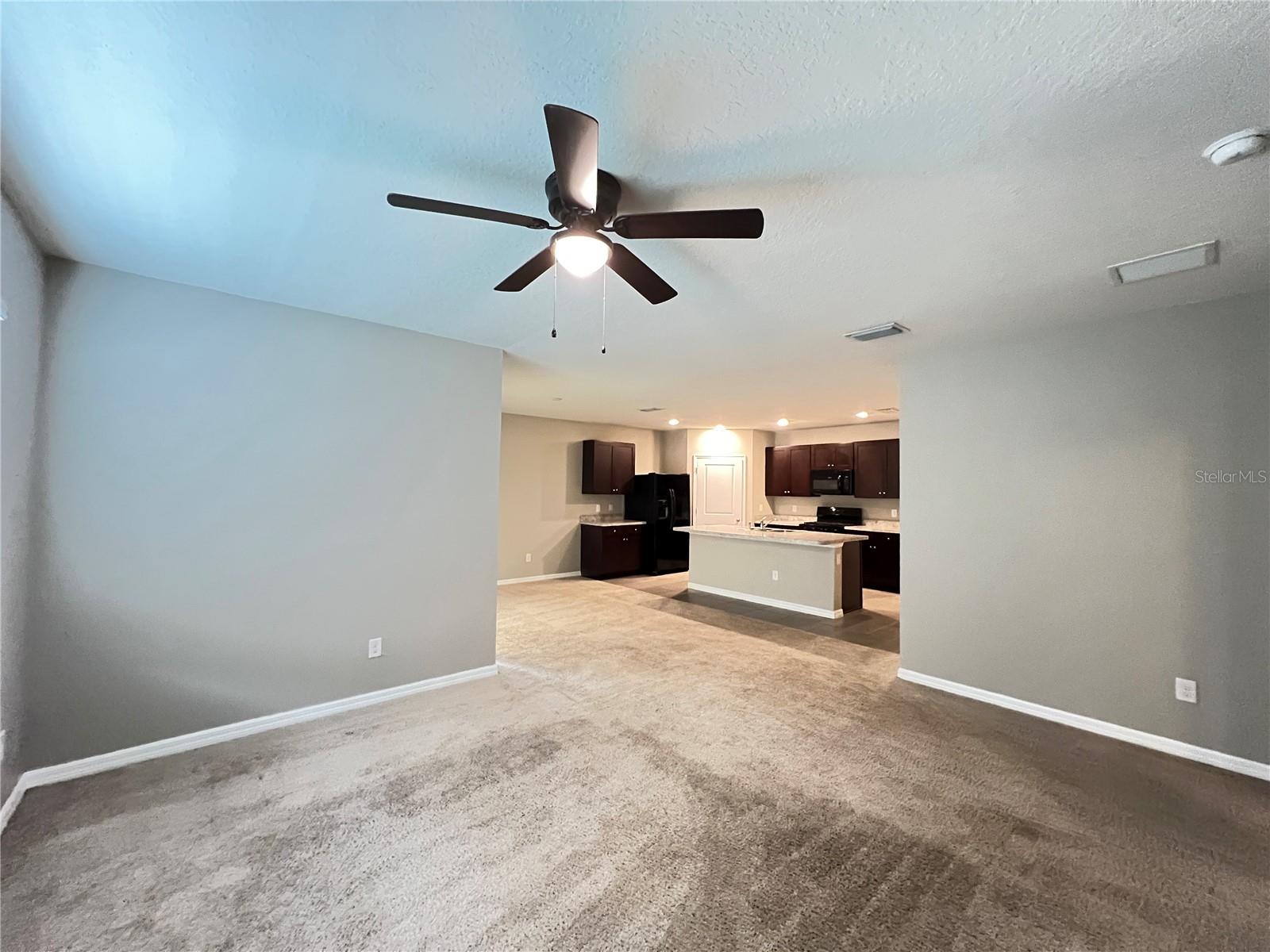 Image 10 of 31 For 9764 Pepper Tree Trail