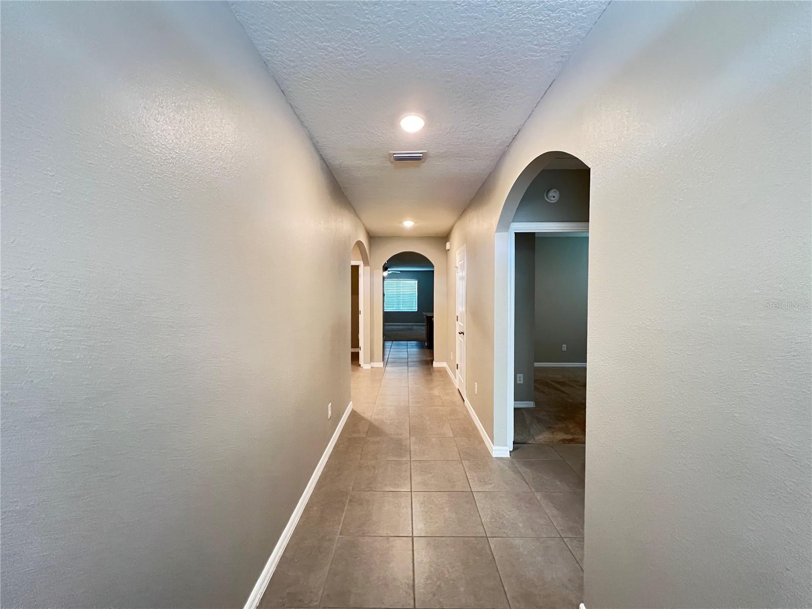 Image 5 of 31 For 9764 Pepper Tree Trail
