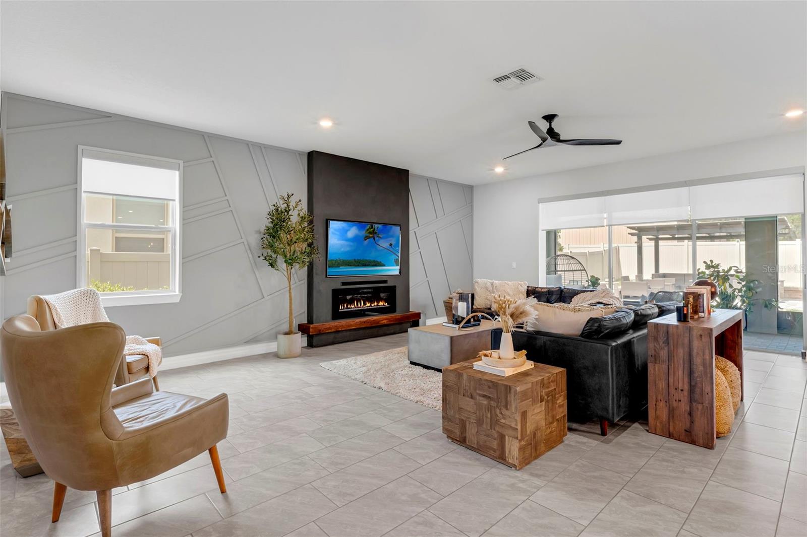 Image 4 of 52 For 2751 Matera Drive