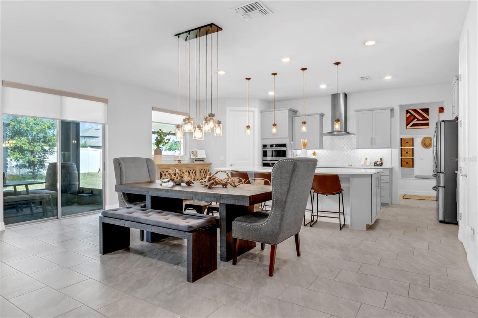 Image 9 of 52 For 2751 Matera Drive