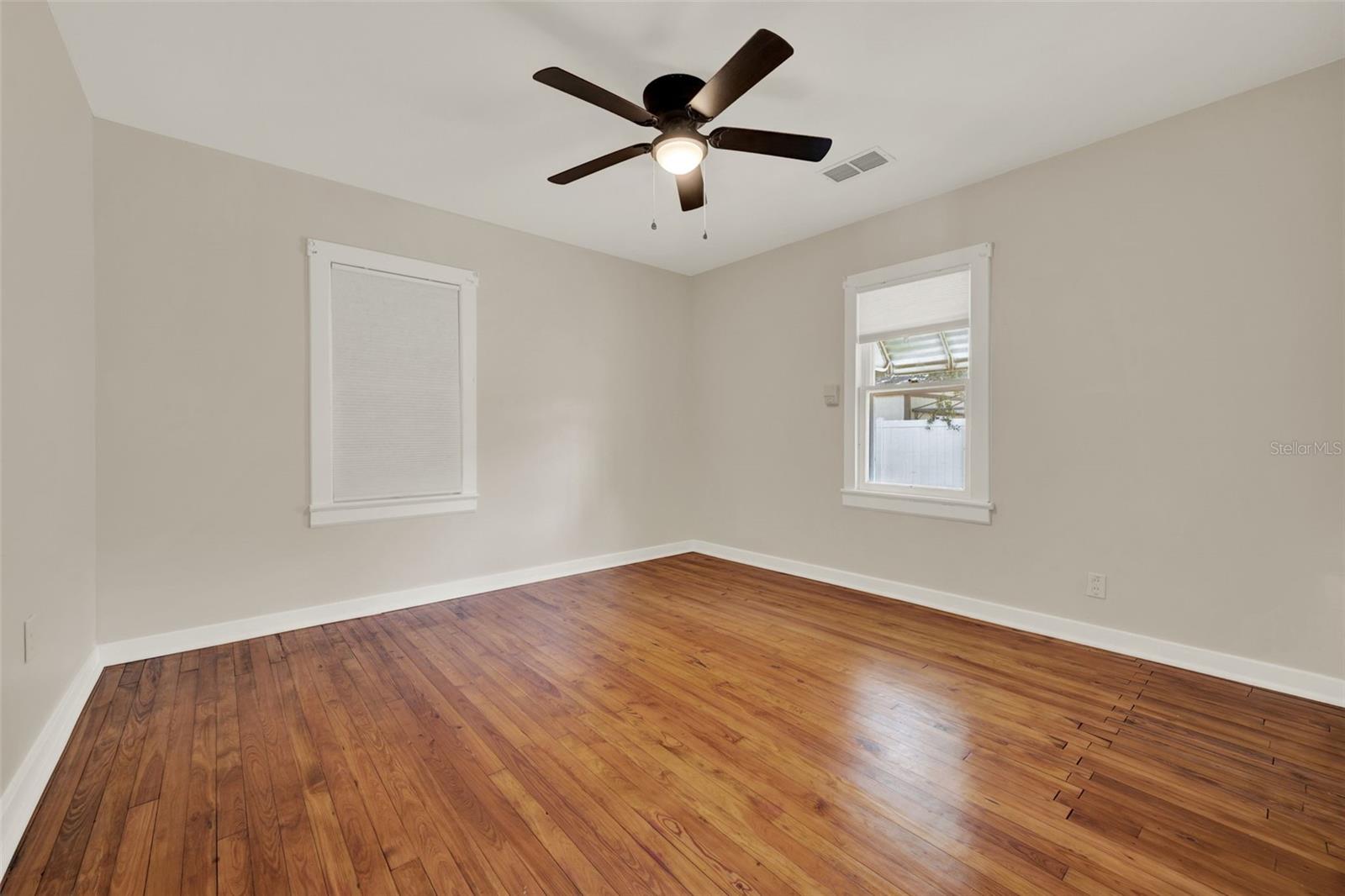 Image 18 of 34 For 508 10th Street