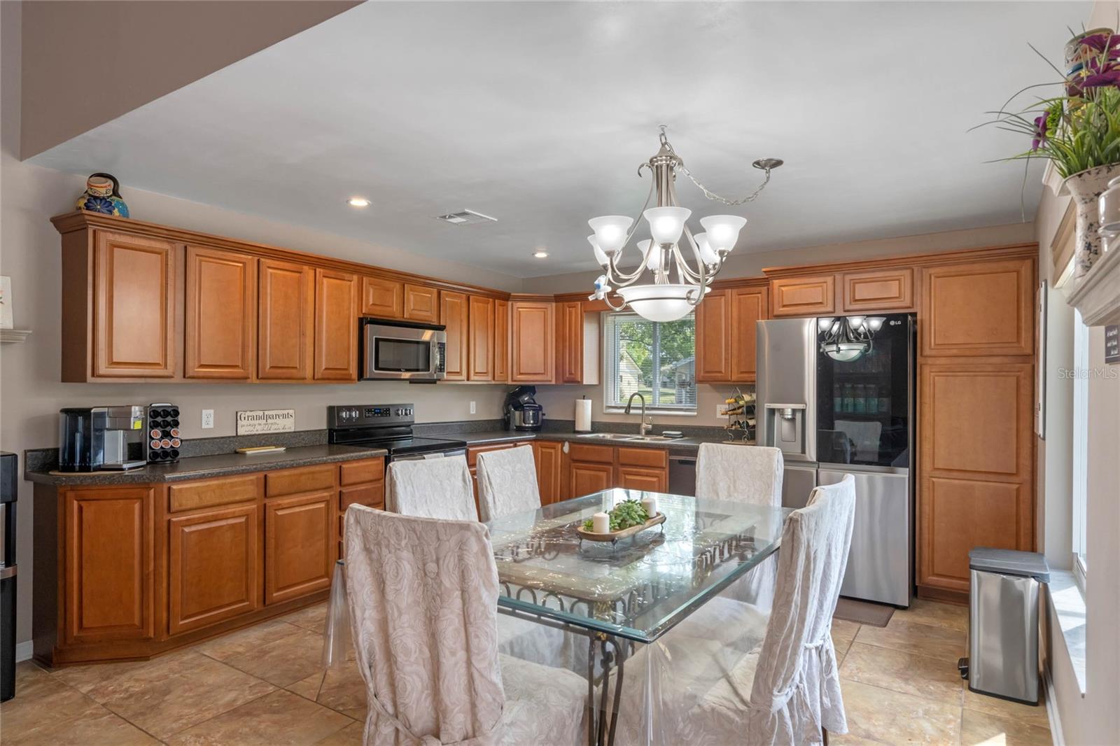 Image 12 of 48 For 2710 Alabaster Avenue
