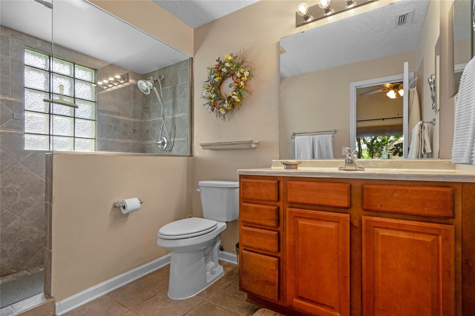 Image 22 of 48 For 2710 Alabaster Avenue