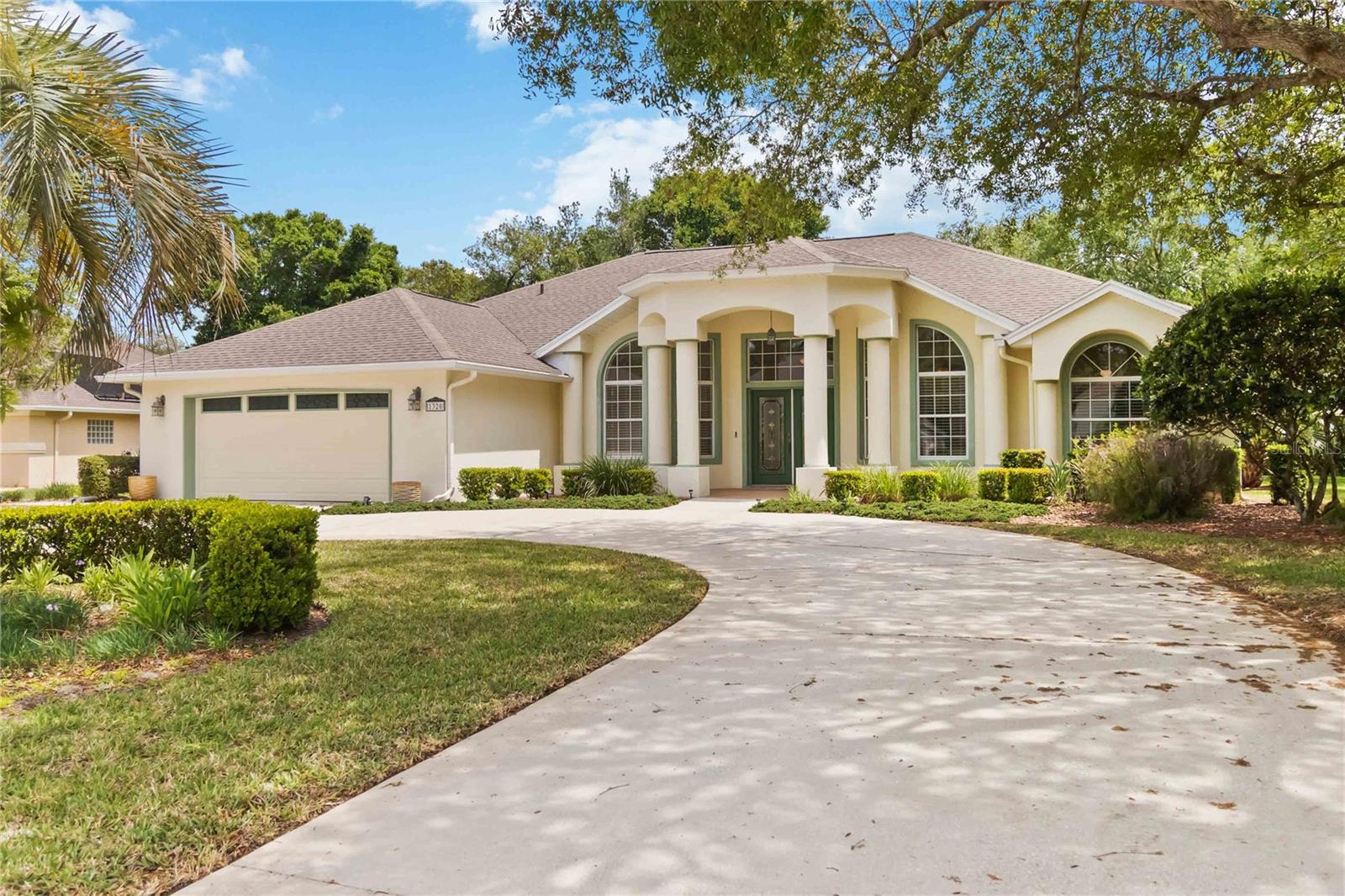 Image 2 of 37 For 1320 Antrim Circle