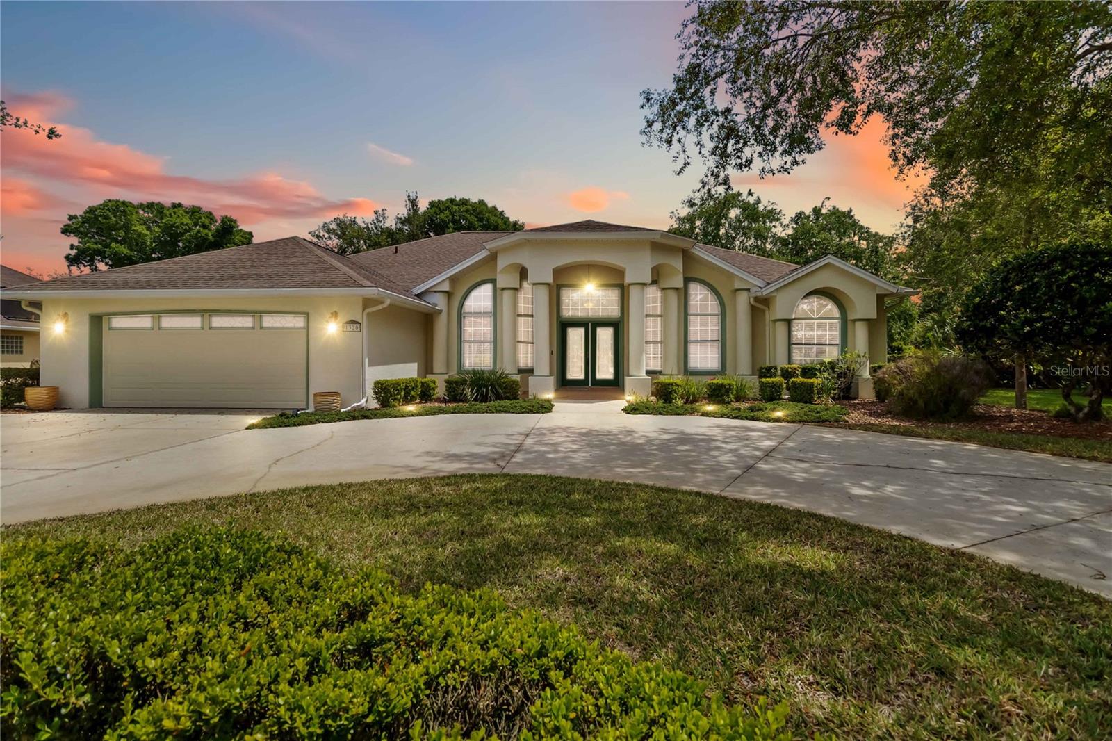 Image 4 of 37 For 1320 Antrim Circle
