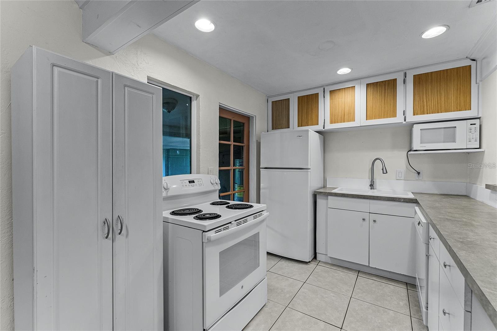 Image 17 of 24 For 3601 Midiron Drive