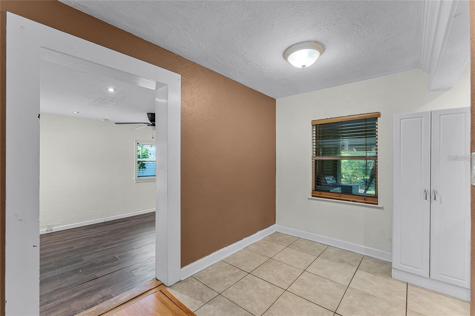 Image 18 of 24 For 3601 Midiron Drive