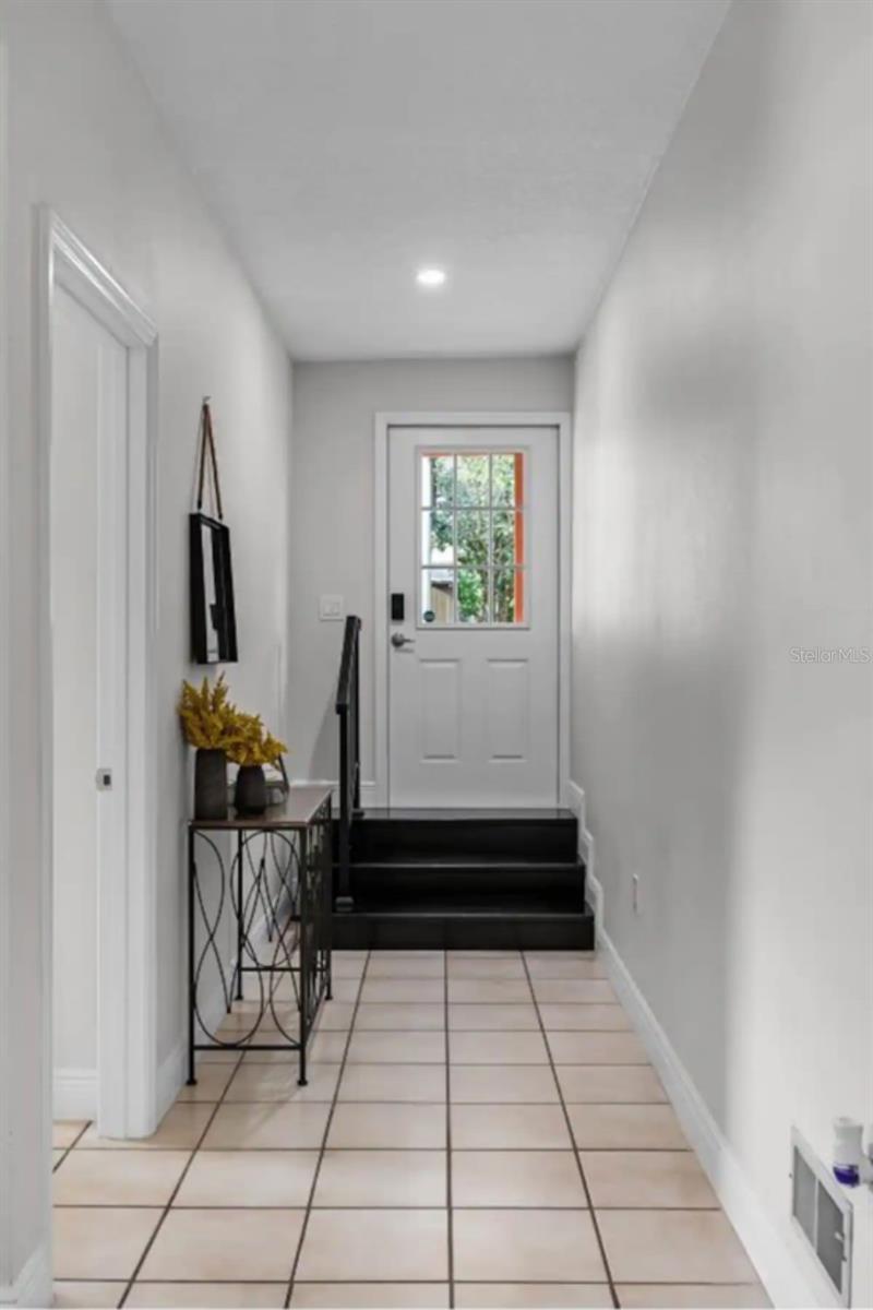 Image 3 of 6 For 2160 Corbett Road
