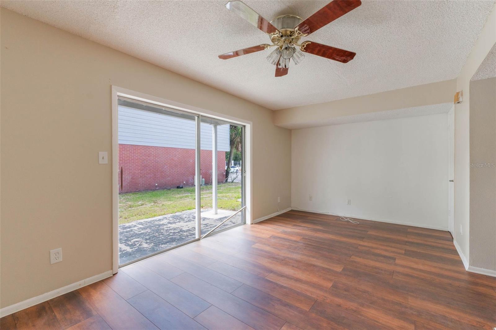 Image 3 of 17 For 7336 Daniel Webster Drive 9
