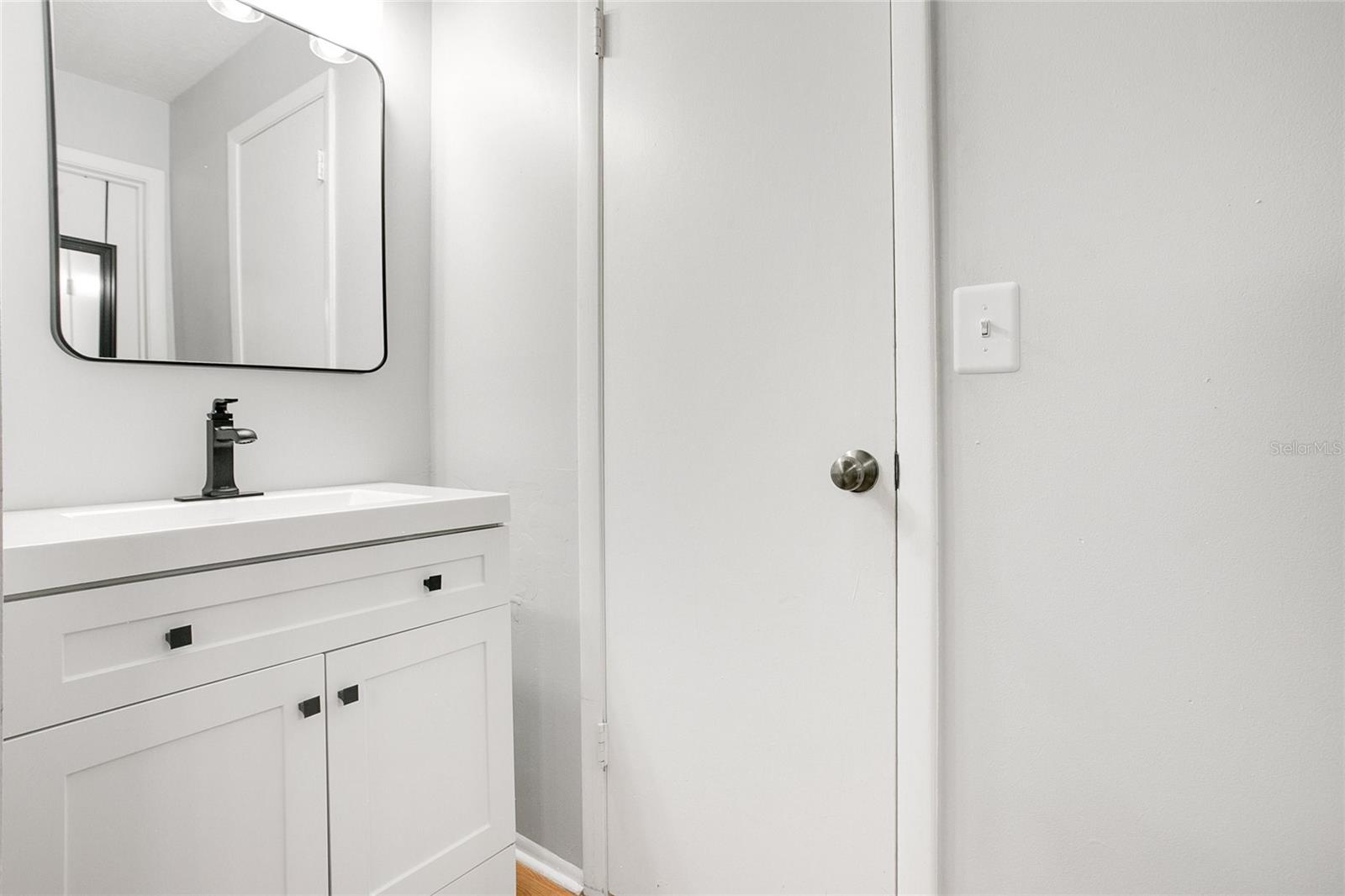 Image 16 of 31 For 821 Sutter Loop