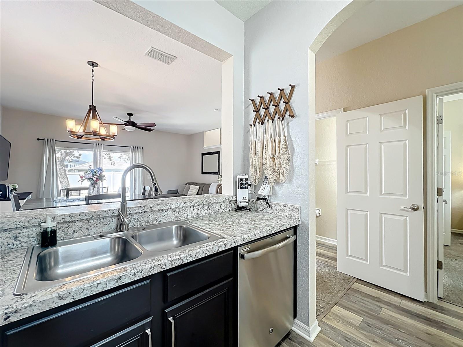 Image 12 of 59 For 2744 Calabria Avenue