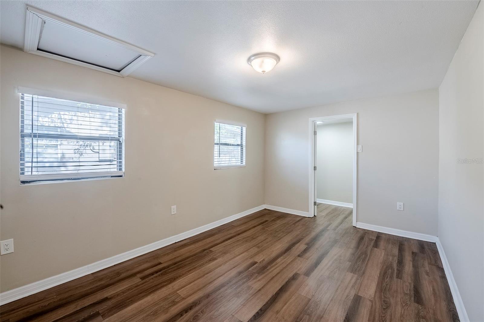 Image 15 of 37 For 4124 Caywood Circle