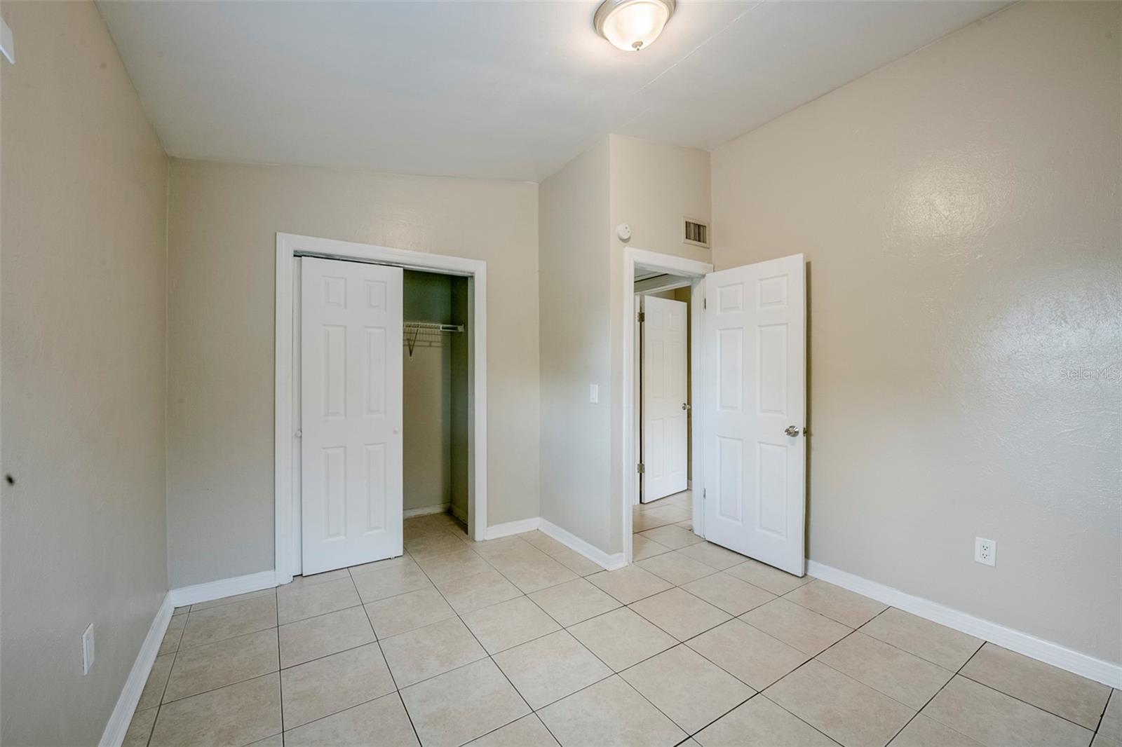 Image 25 of 37 For 4124 Caywood Circle