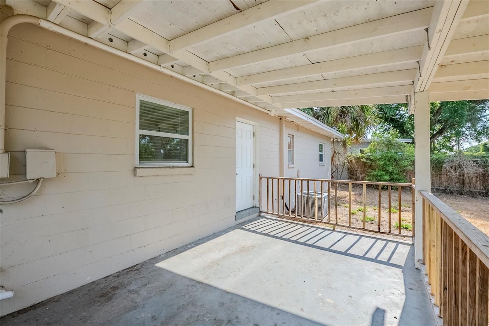 Image 32 of 37 For 4124 Caywood Circle