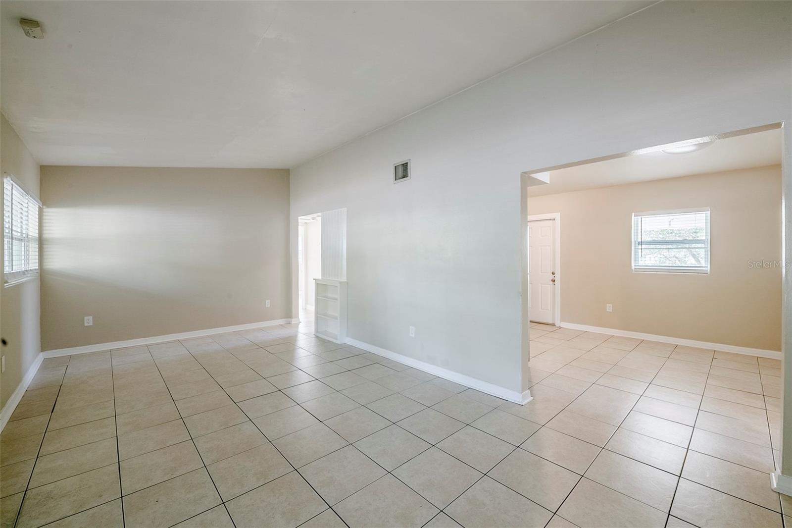 Image 5 of 37 For 4124 Caywood Circle