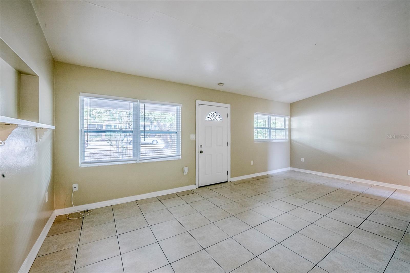Image 6 of 37 For 4124 Caywood Circle
