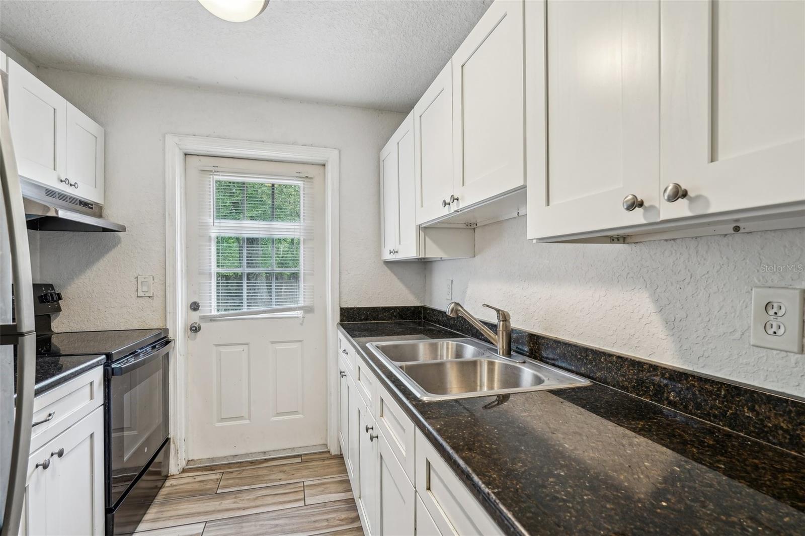 Image 7 of 18 For 6101 Foss Road