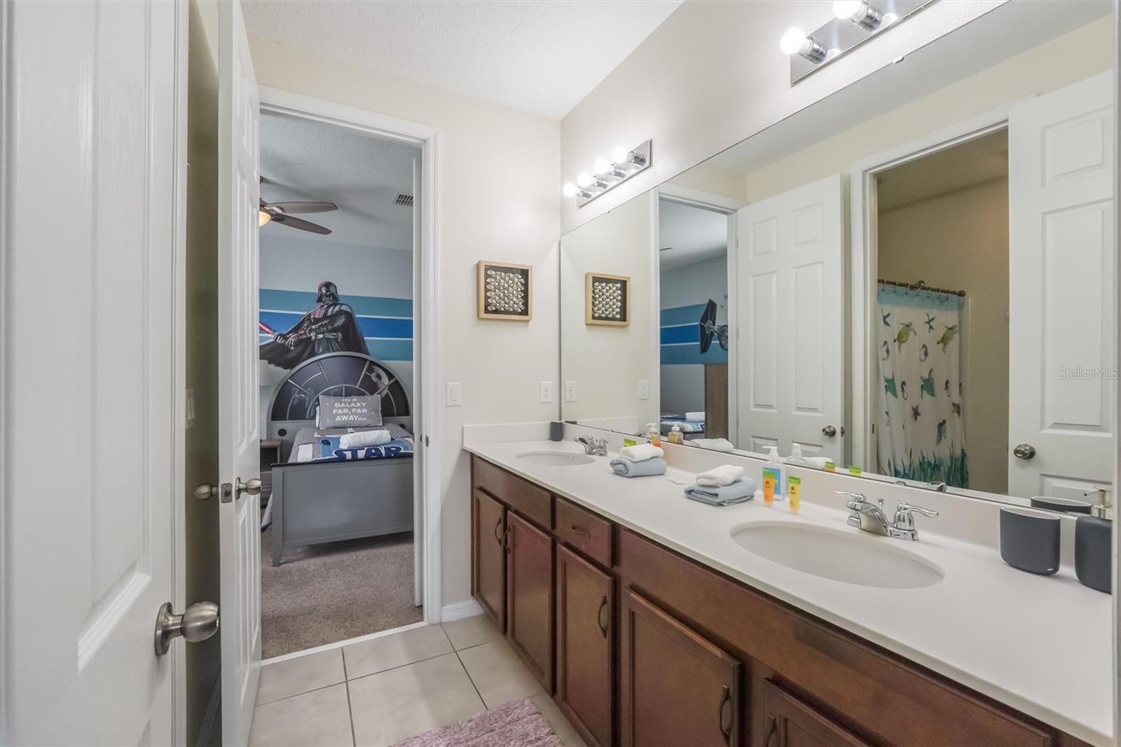 Image 36 of 43 For 9007 Pelican Cove Trace