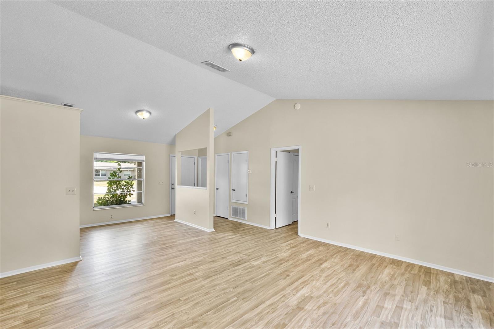 Image 10 of 23 For 288 Howard Boulevard