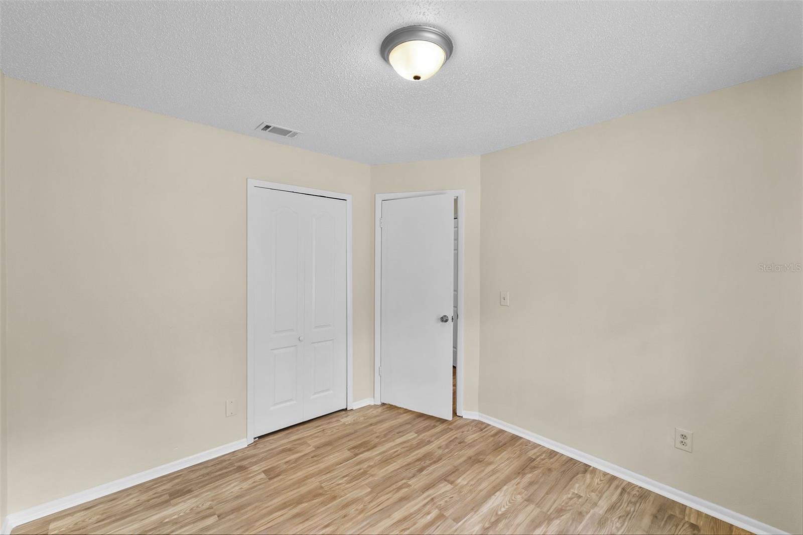 Image 16 of 23 For 288 Howard Boulevard