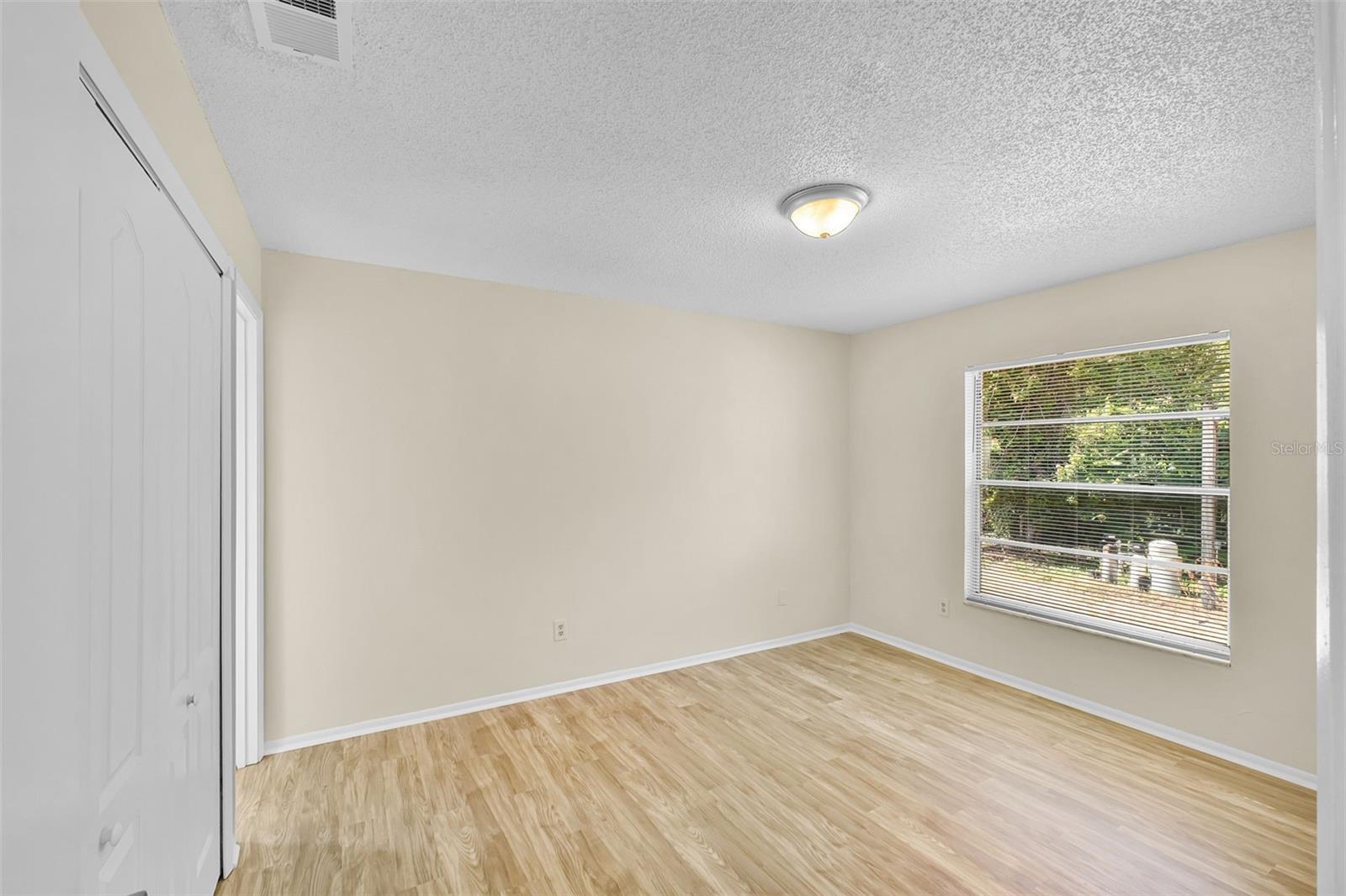 Image 17 of 23 For 288 Howard Boulevard