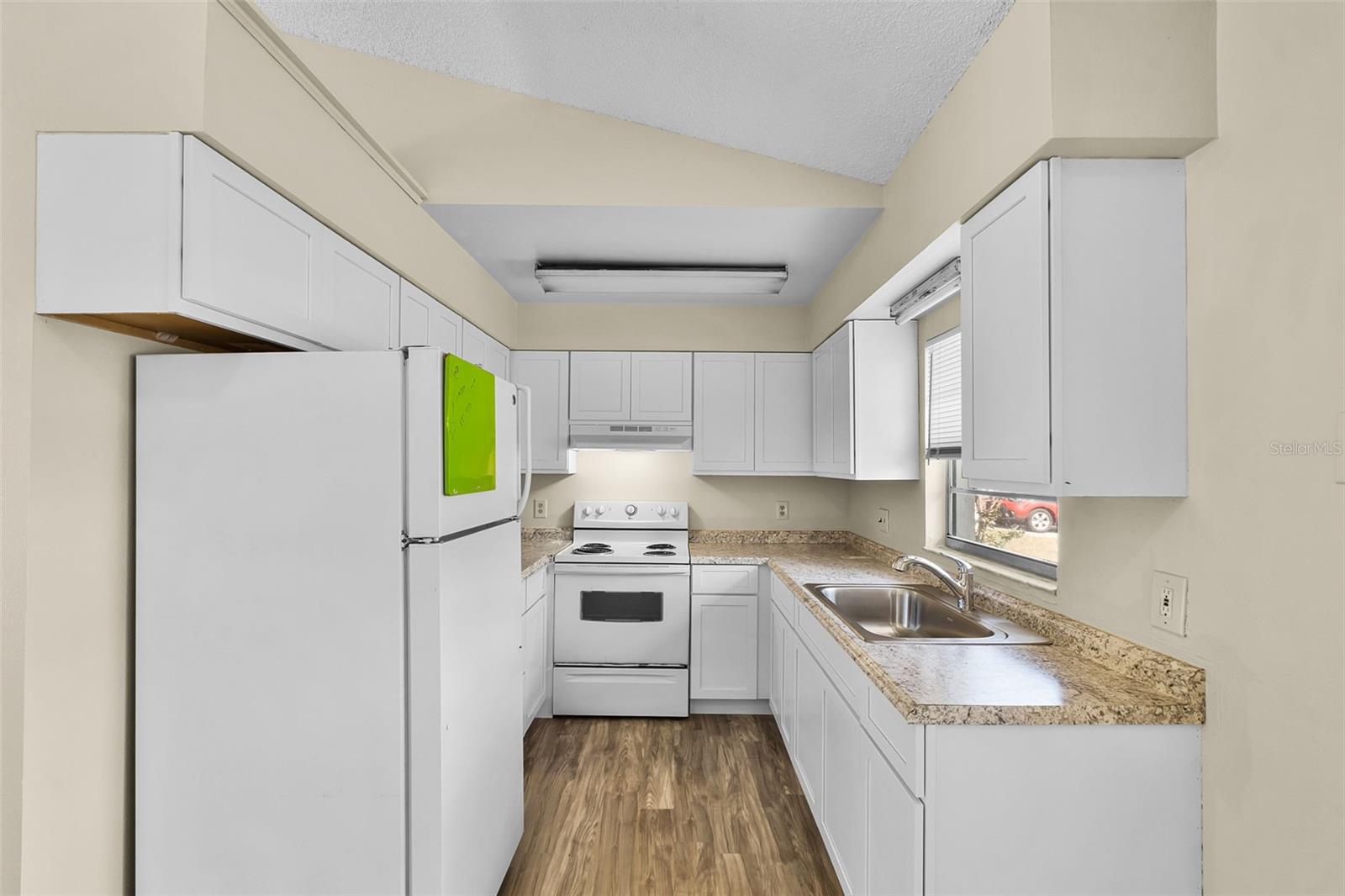 Image 9 of 23 For 288 Howard Boulevard