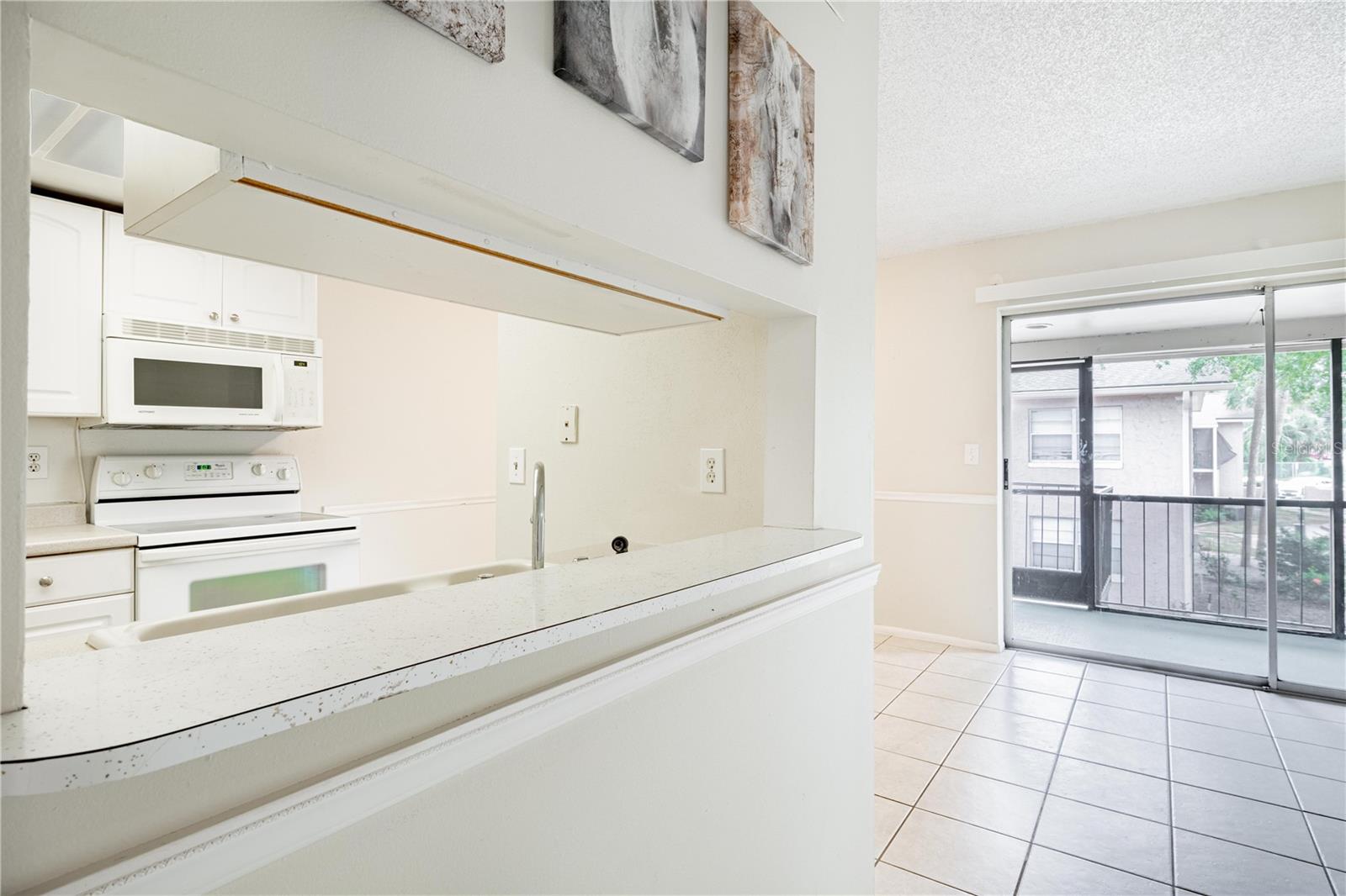 Image 12 of 27 For 1156 Calle Del Norte  C