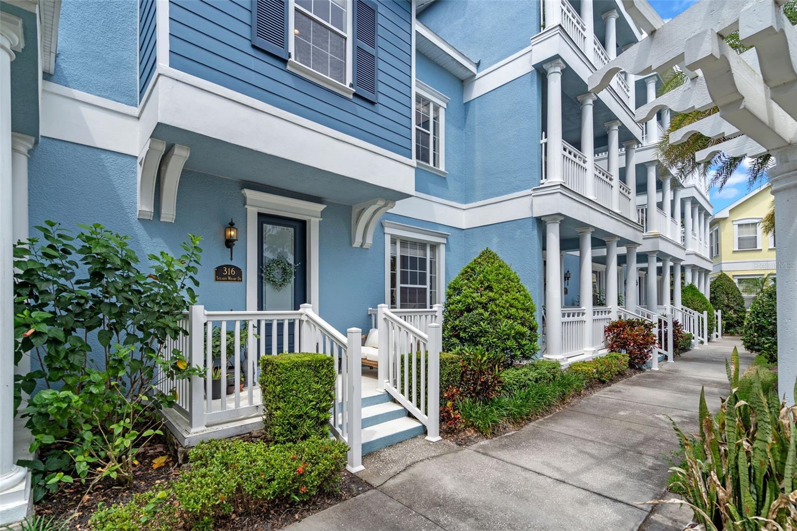 Image 2 of 44 For 316 Solaris Wharf Street