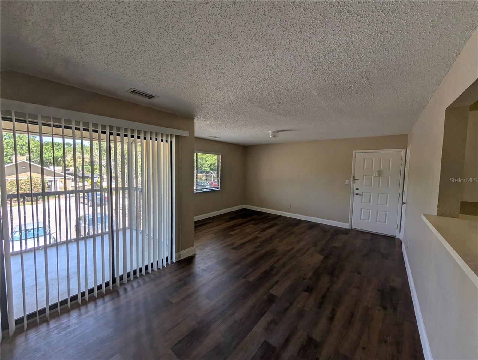 Image 14 of 25 For 13401 Arbor Pointe Circle 201