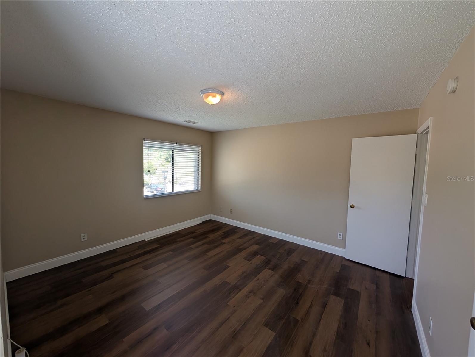 Image 18 of 25 For 13401 Arbor Pointe Circle 201