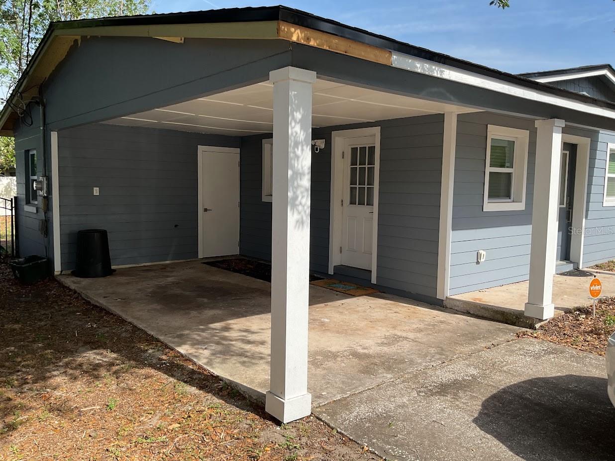Image 4 of 11 For 1225 Lois Avenue