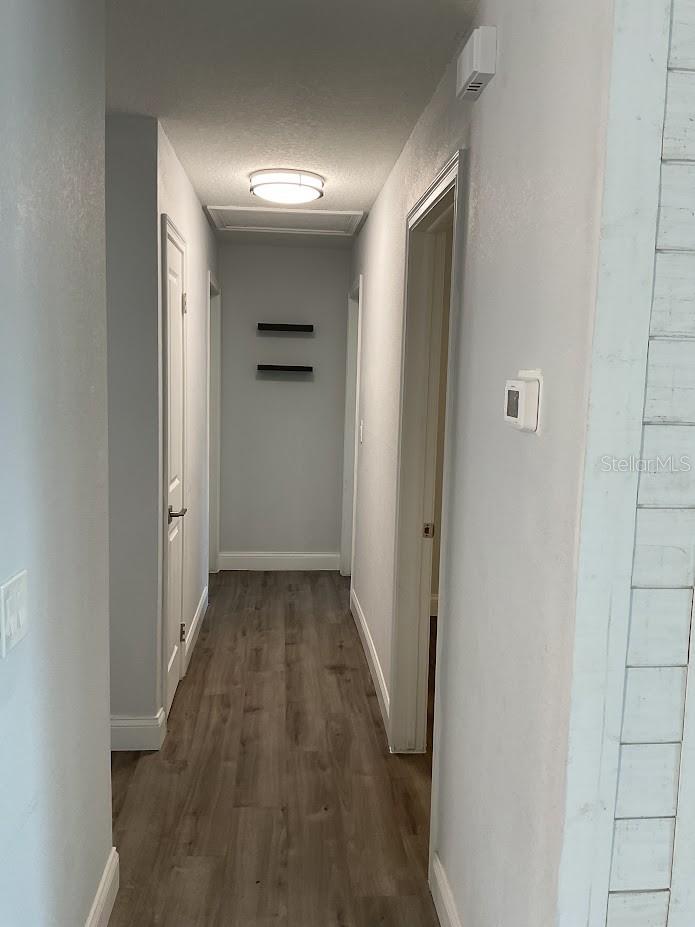 Image 6 of 11 For 1225 Lois Avenue