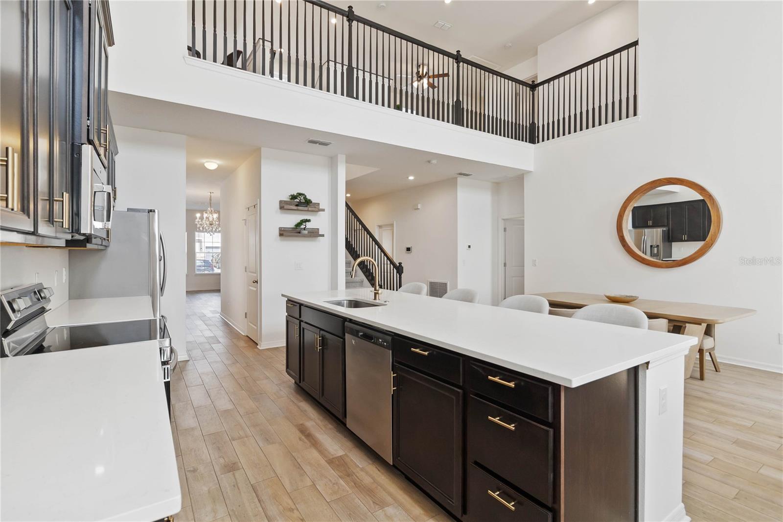 Image 12 of 69 For 1539 Wynell Street