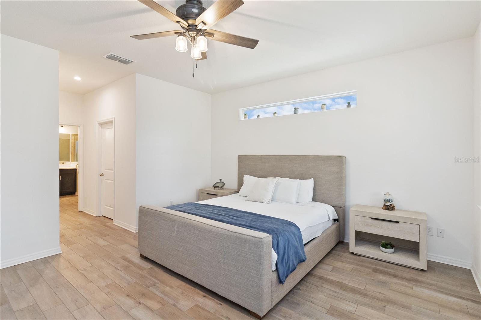 Image 23 of 69 For 1539 Wynell Street