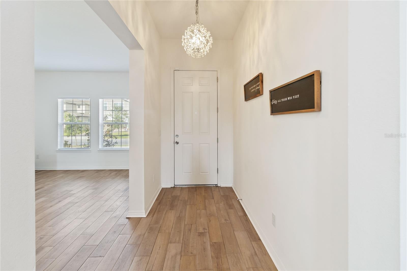 Image 4 of 69 For 1539 Wynell Street