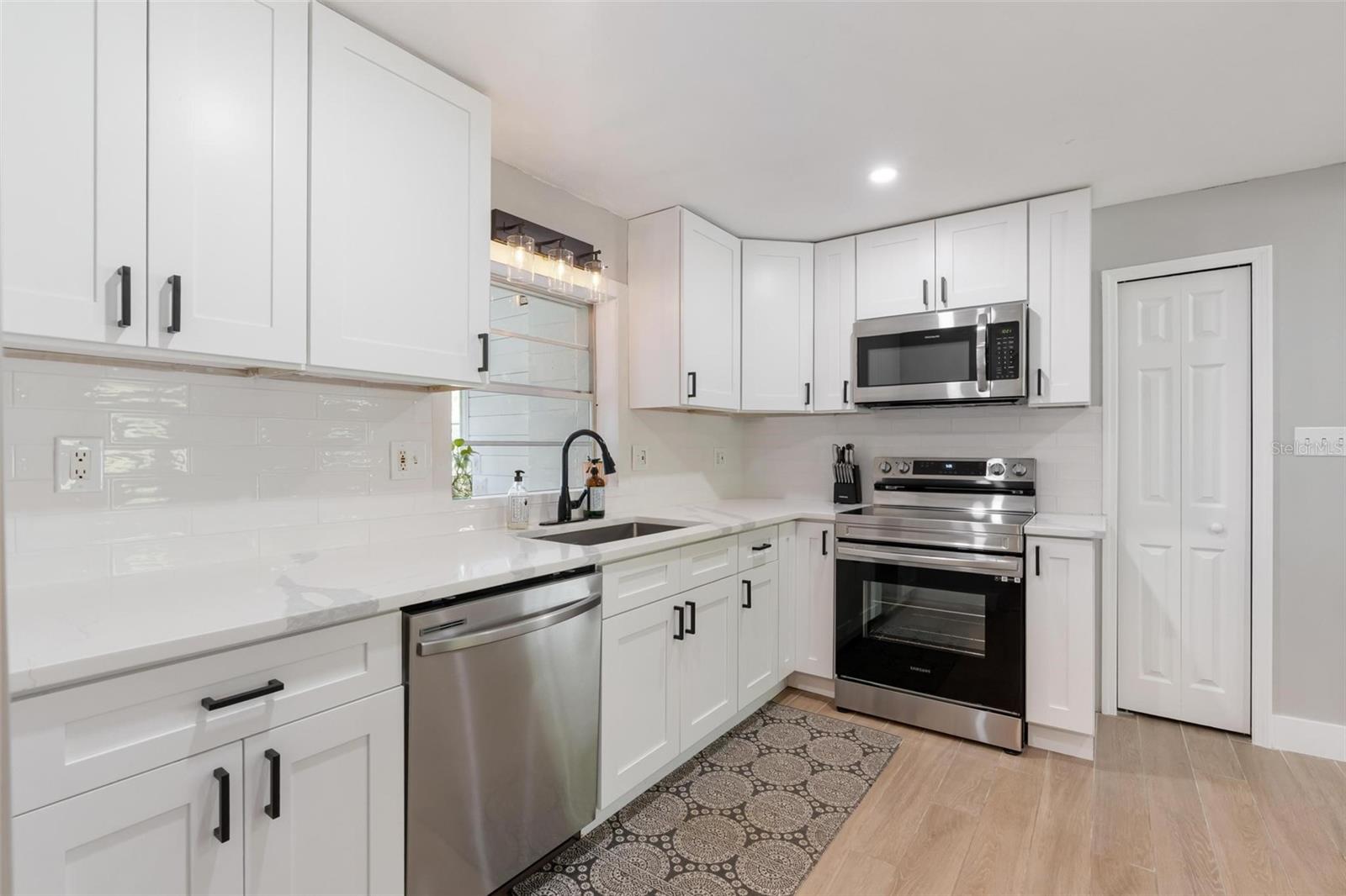 Image 11 of 33 For 51 Spruce Lane