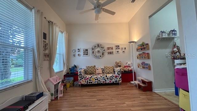 Image 17 of 49 For 7415 Devereaux Street