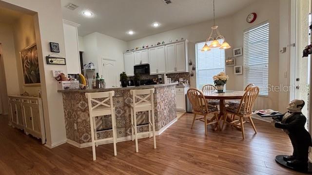 Image 9 of 49 For 7415 Devereaux Street