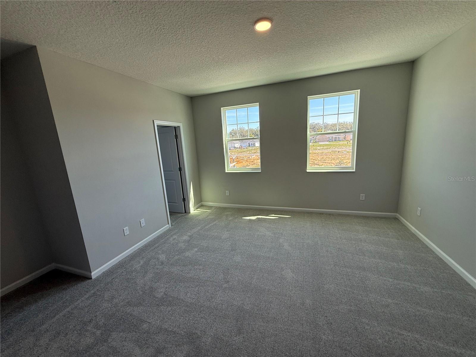 Image 12 of 30 For 652 Pothos Street