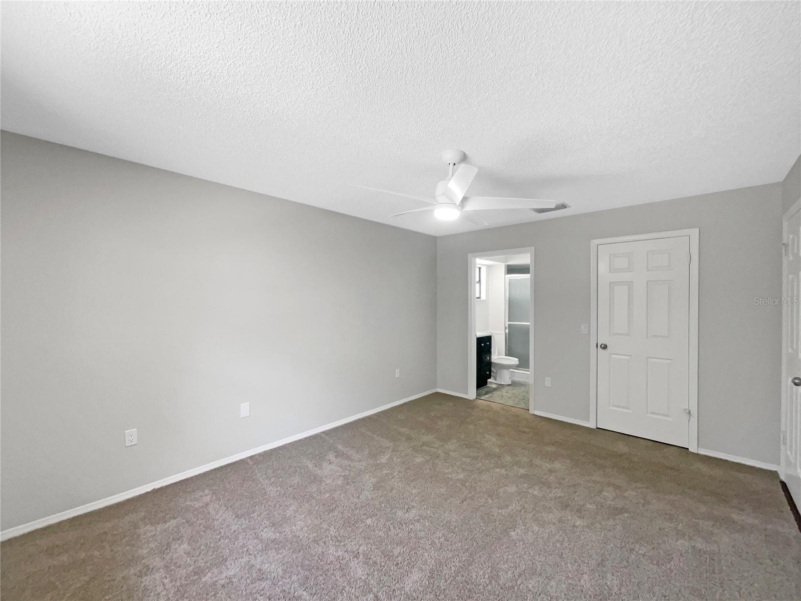 Image 12 of 23 For 12610 Bay Hill Drive