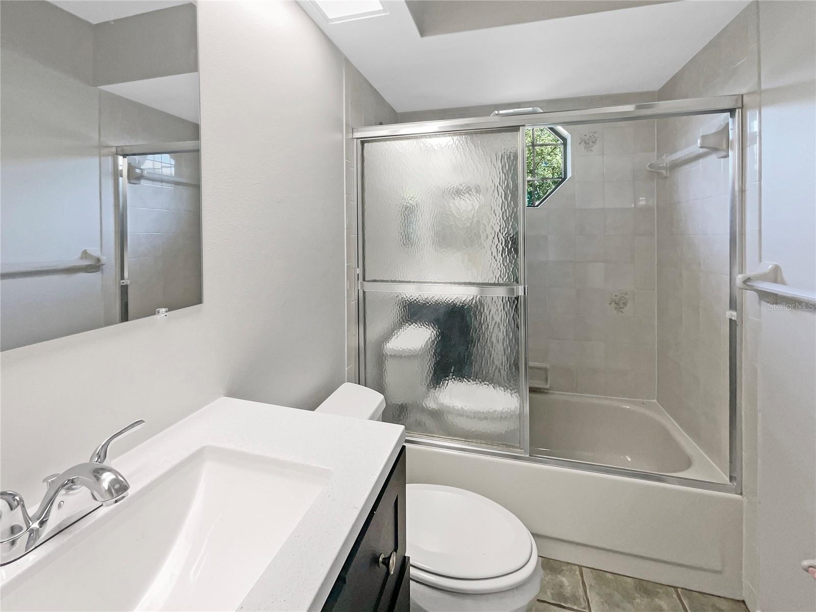 Image 14 of 23 For 12610 Bay Hill Drive
