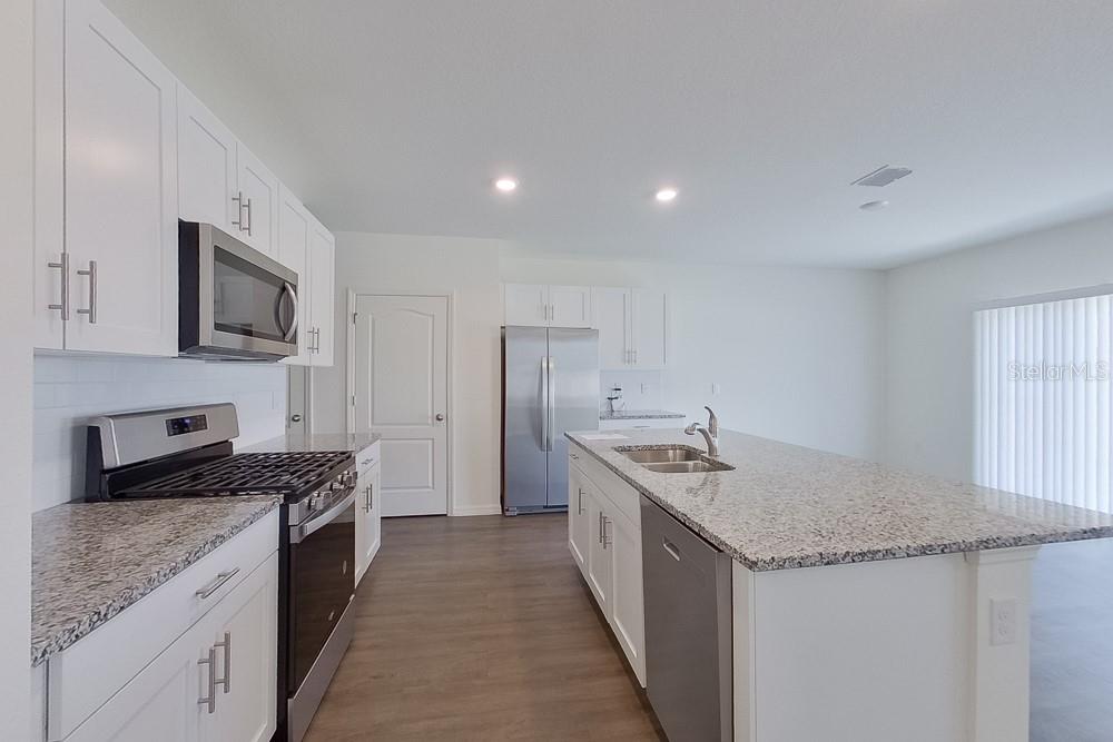 Image 4 of 20 For 32137 Katelin Circle