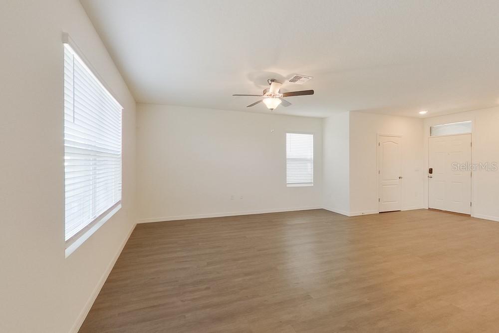 Image 6 of 20 For 32137 Katelin Circle