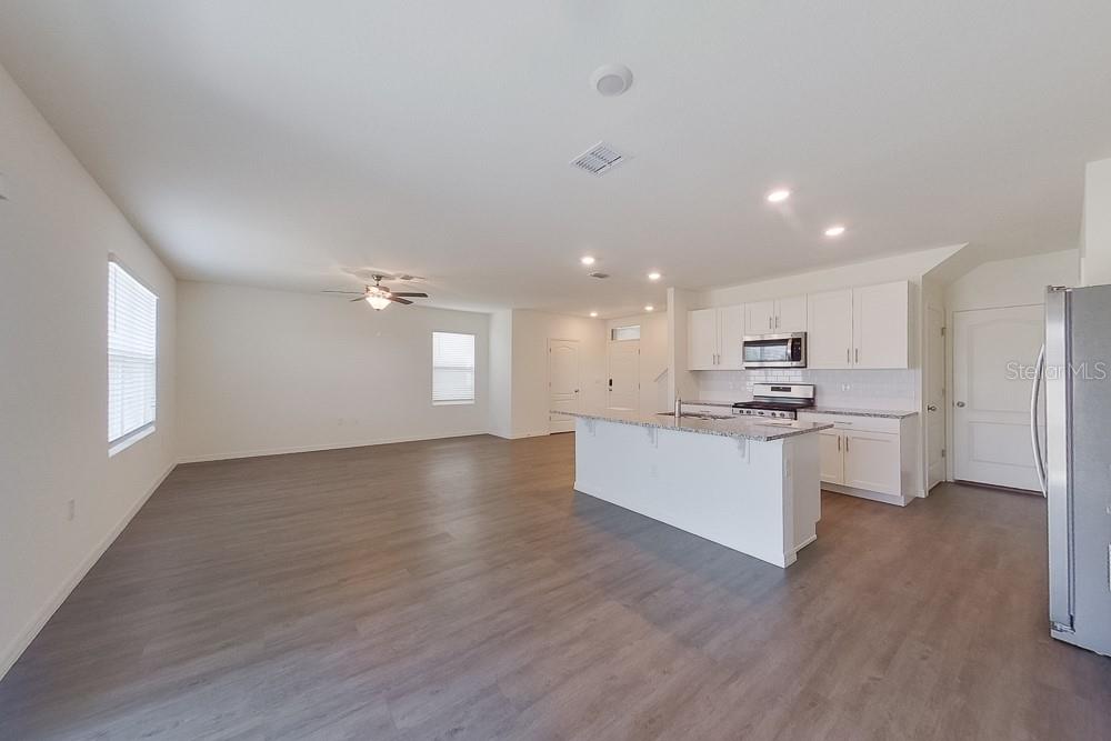 Image 7 of 20 For 32137 Katelin Circle