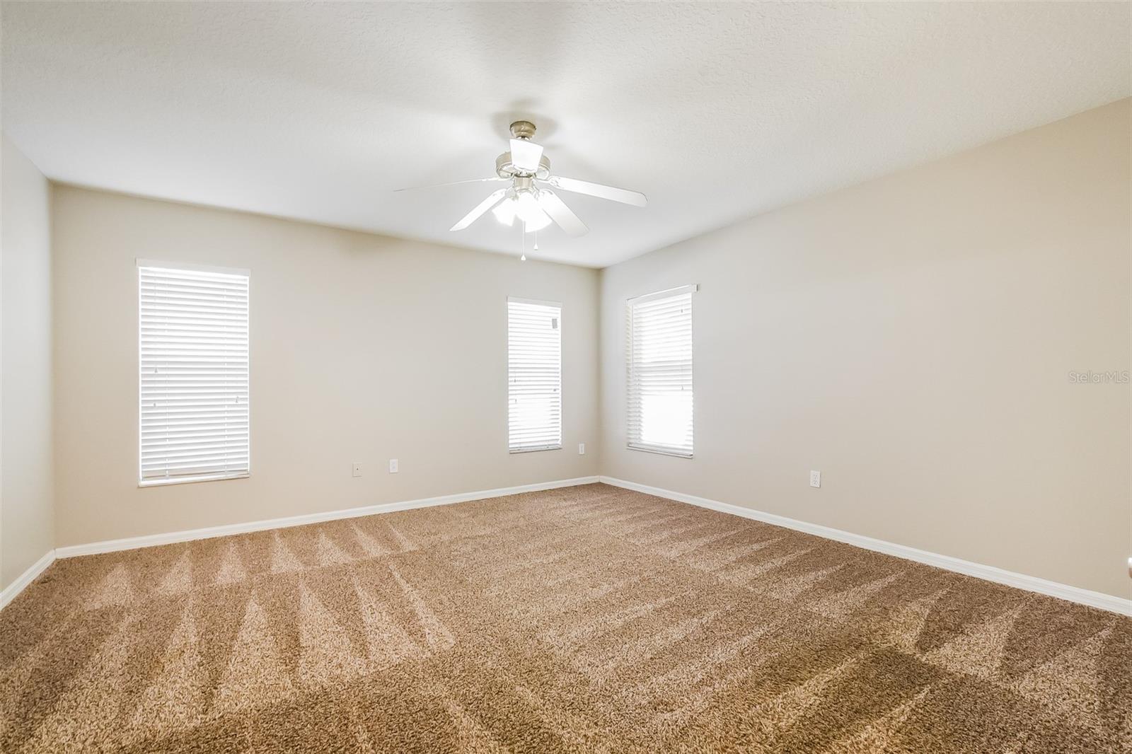 Image 8 of 15 For 213 Bella Rosa Circle