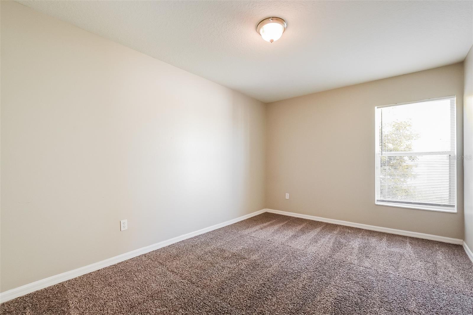 Image 9 of 15 For 213 Bella Rosa Circle