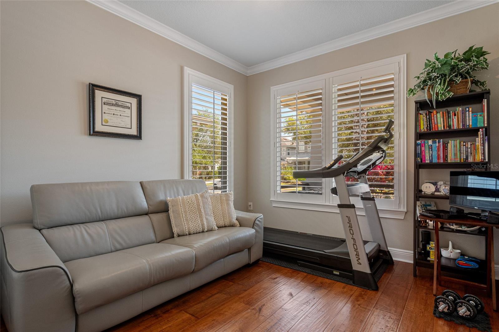 Image 13 of 80 For 9405 Bordet Court