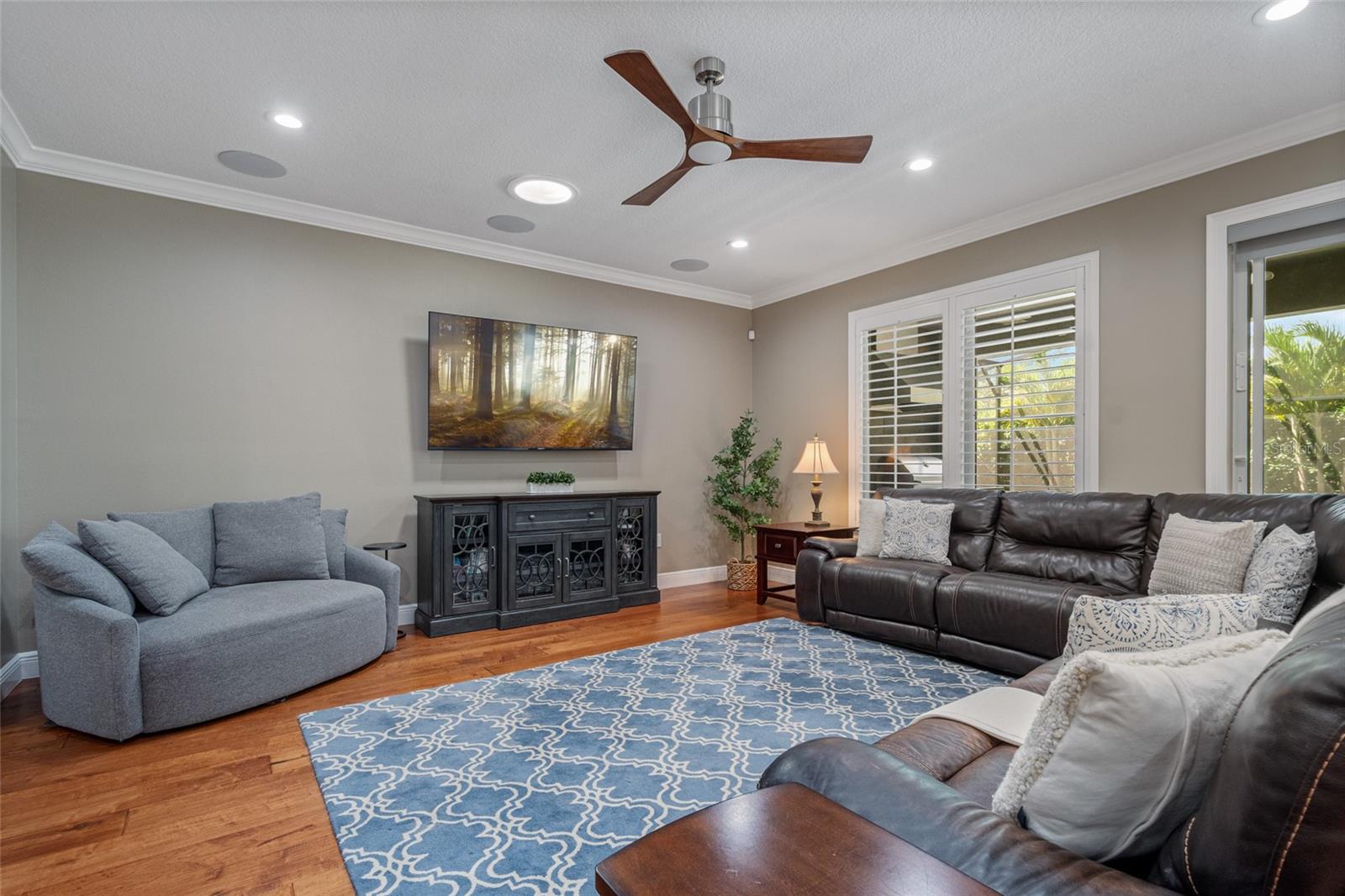 Image 25 of 80 For 9405 Bordet Court