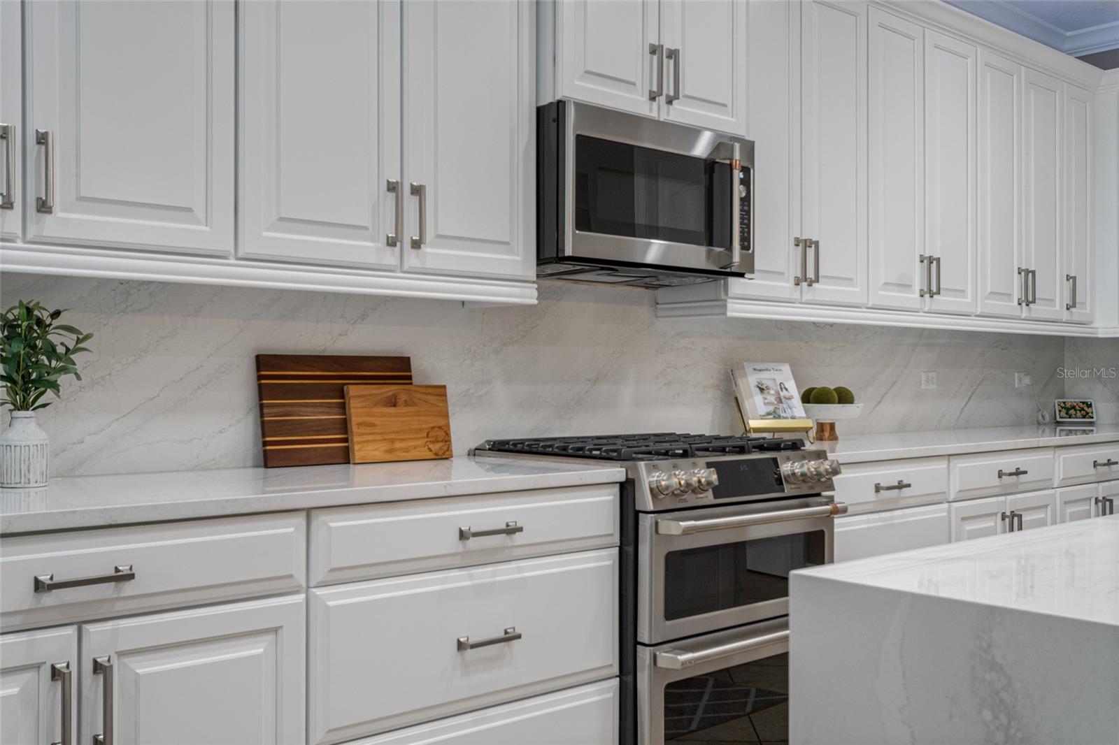 Image 36 of 80 For 9405 Bordet Court